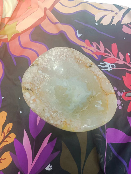 Flower agate bowl