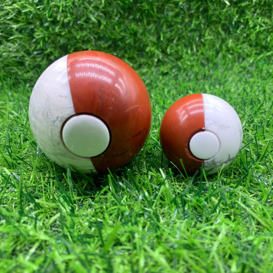 Pokeball big&small carving