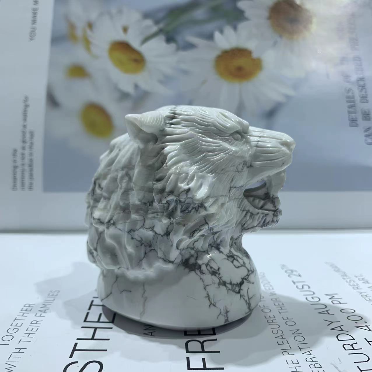 howlite tiger